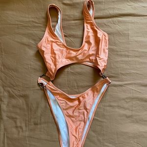 One piece bathing suit